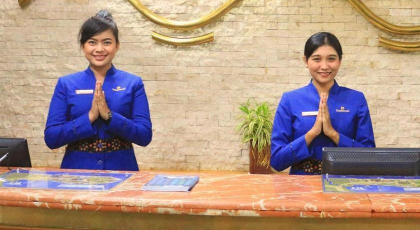 Putri Duyung Ancol Hotel Джакарта Екстериор снимка