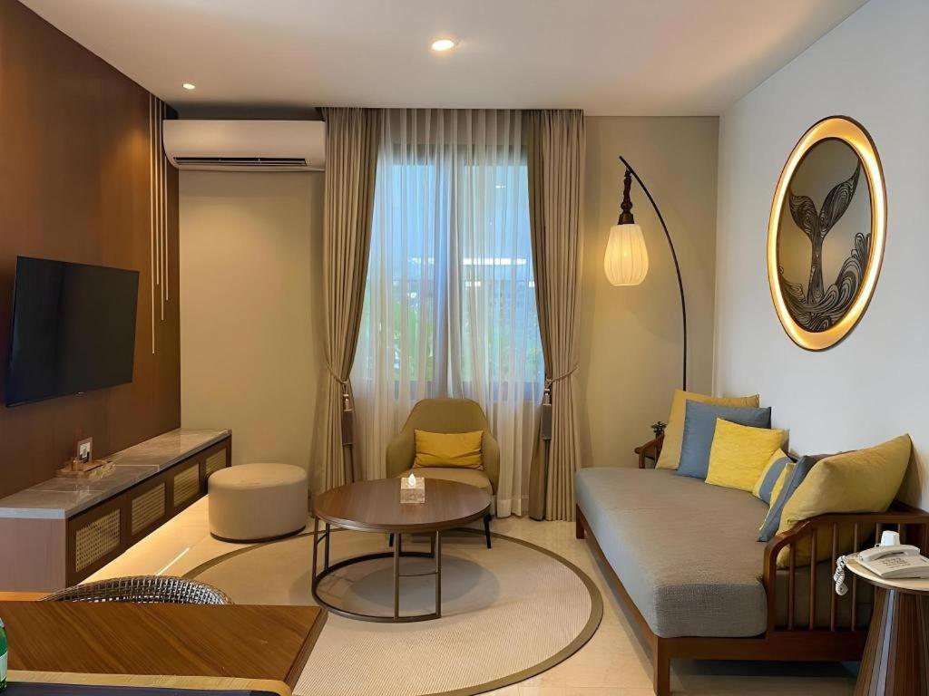 Putri Duyung Ancol Hotel Джакарта Екстериор снимка